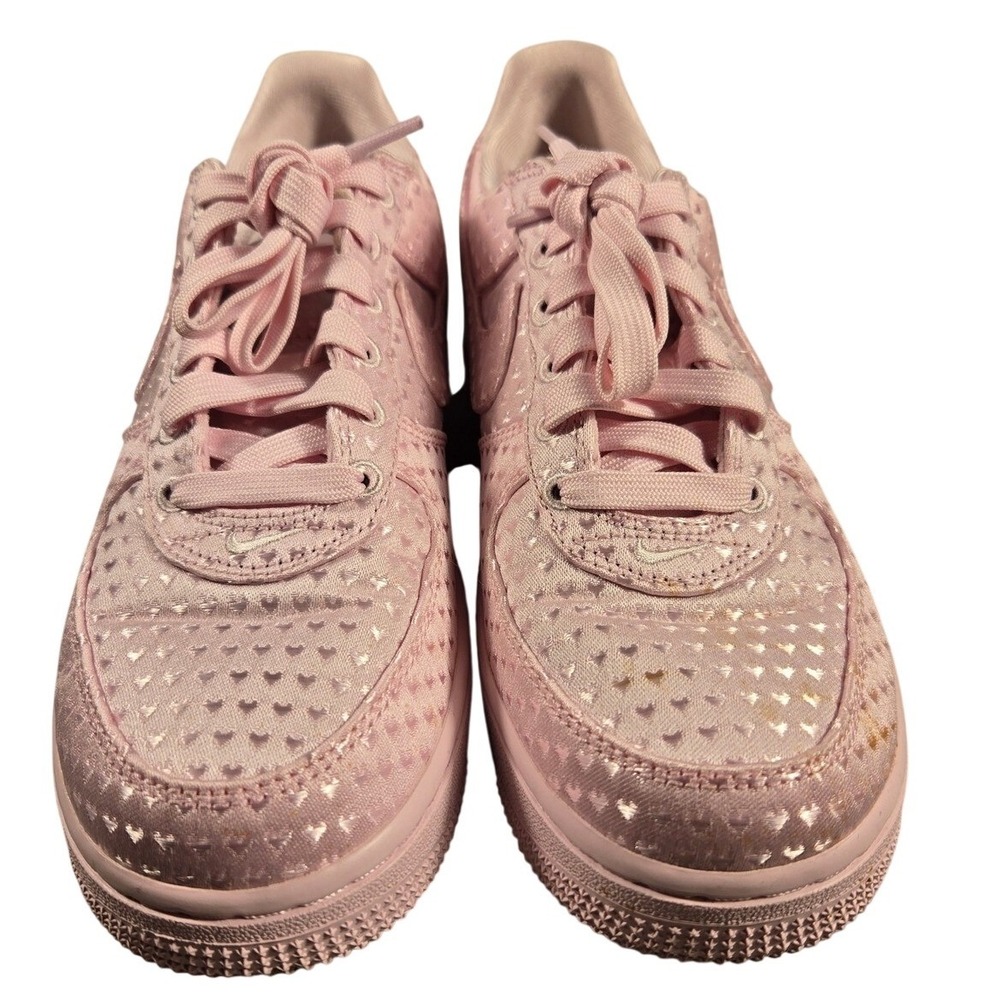 Nike Air Force 1 Low Valentines Day Love is in the Air Pink Hearts IQ9965-601 7Y